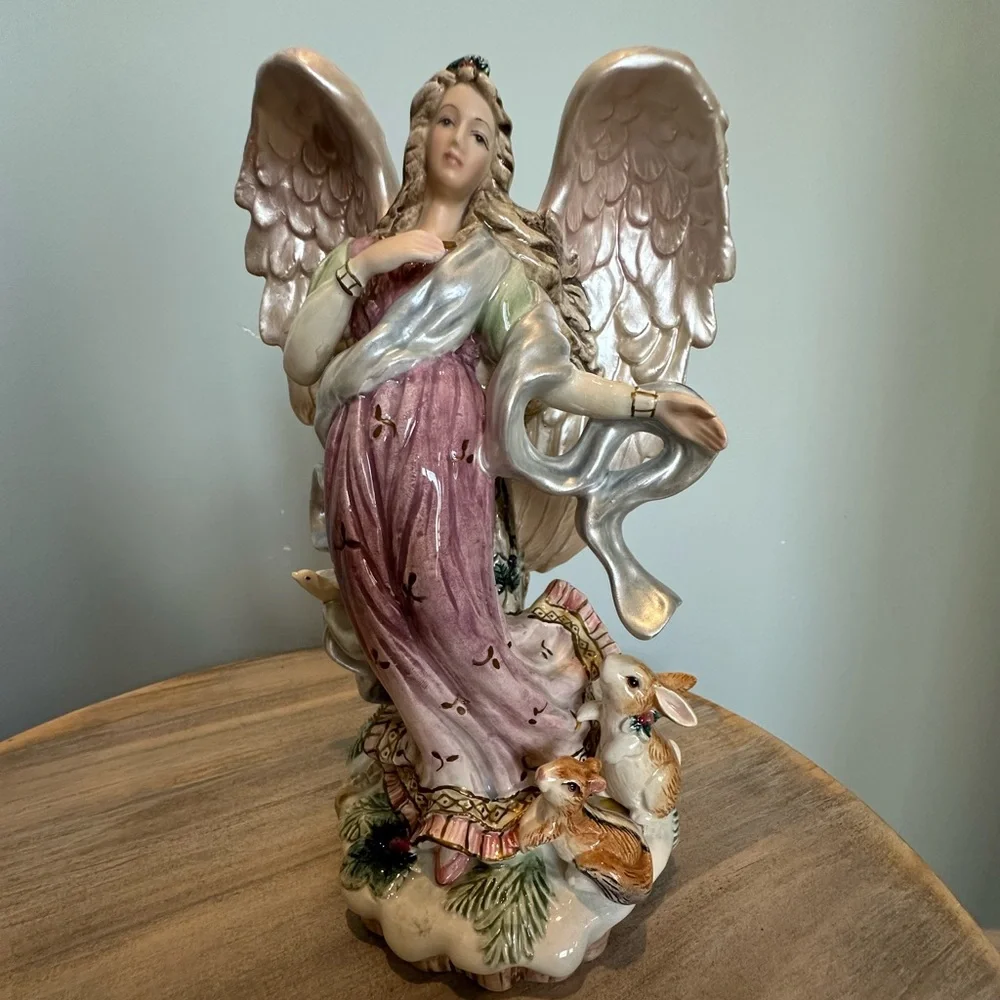 Fitz and Floyd Peaceable Kingdom Angel Holiday woodland animals candle holder